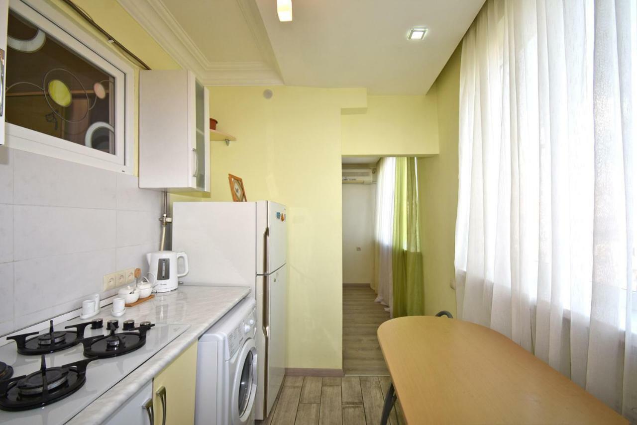 Perfect Apartment In Center Of Yerevan City Exterior photo